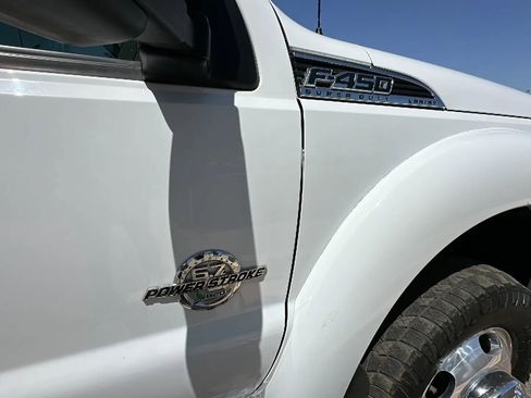 Used 2011 Ford F450 Lariat w/ Lariat Interior Pkg AWD/4WD image 7