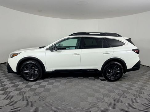 Used 2020 Subaru Outback Onyx Edition XT AWD/4WD image 6