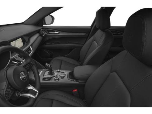 Used 2025 Alfa Romeo Stelvio Sprint w/ Convenience Package image 11
