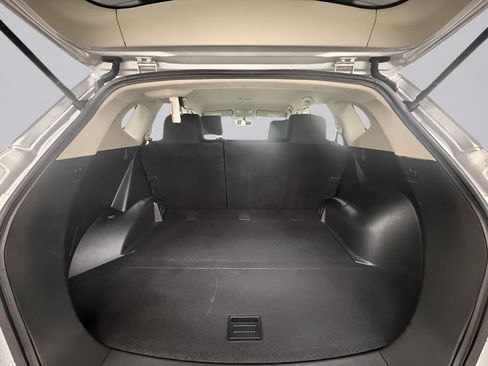 Used 2014 Nissan Rogue S w/ Convenience Package FWD image 27