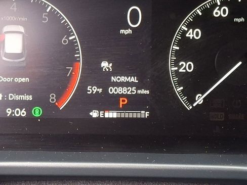 Used 2024 Honda HR-V Sport image 19