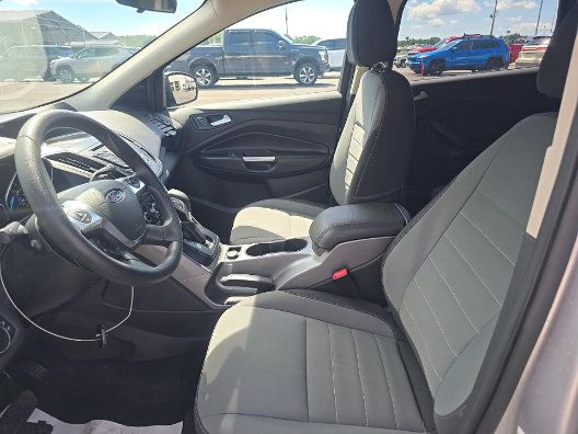 Used 2016 Ford Escape SE AWD/4WD image 4