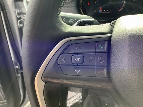 New 2025 Jeep Grand Cherokee Limited image 13