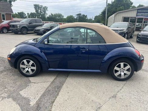 Used 2006 Volkswagen Beetle Convertible w/ Package 1 FWD image 8