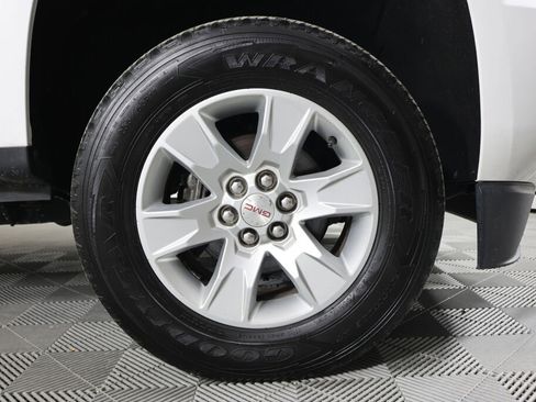 Used 2017 GMC Canyon SLE w/ SLE Convenience Package image 6