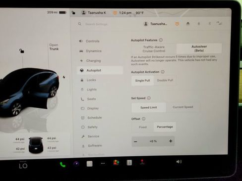 Used 2024 Tesla Model Y Long Range RWD image 20