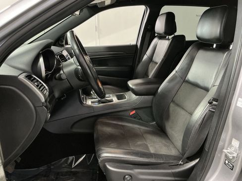 Used 2021 Jeep Grand Cherokee Laredo X image 21