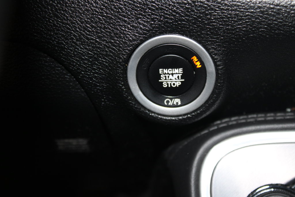 Used 2019 Dodge Challenger R/T RWD image 23