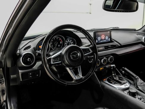 Used 2018 MAZDA MX-5 Miata RF Grand Touring RWD image 20