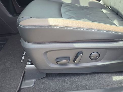 New 2026 Nissan Pathfinder Platinum w/ Cargo Package image 22