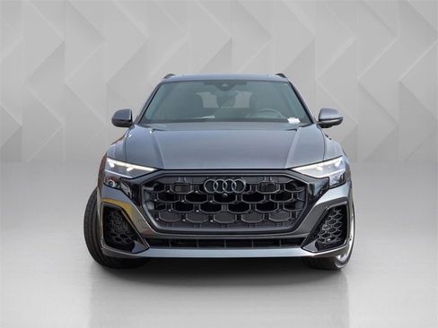 New 2026 Audi Q8 Prestige image 2