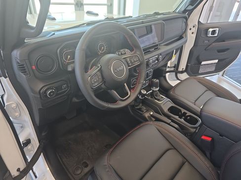New 2026 Jeep Wrangler Unlimited Rubicon 392 w/ Quick Order Package 27X Moab AWD/4WD image 15