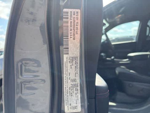 Used 2023 Dodge Durango GT image 22