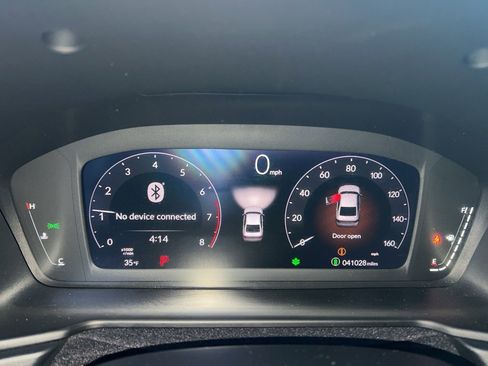 Used 2024 Honda Accord EX image 16