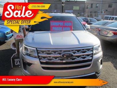 Used 2017 Ford Explorer XLT w/ Equipment Group 202A