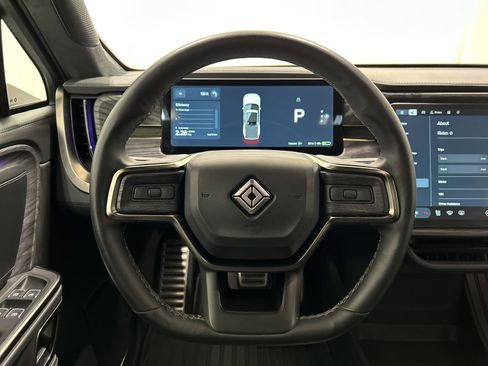 Used 2022 Rivian R1T Launch Edition image 26