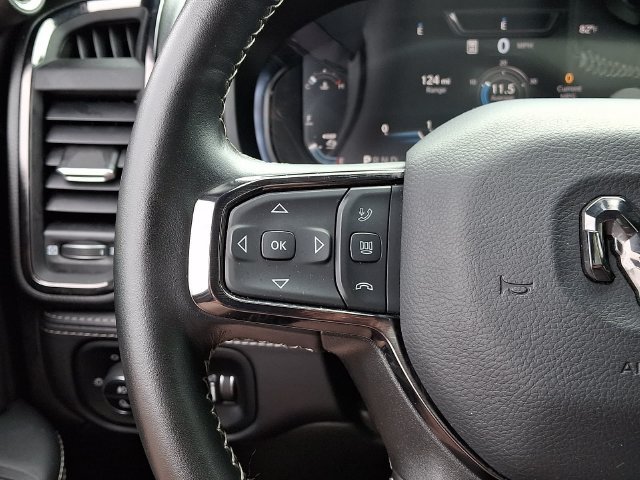 Used 2025 RAM 3500 Limited AWD/4WD image 26