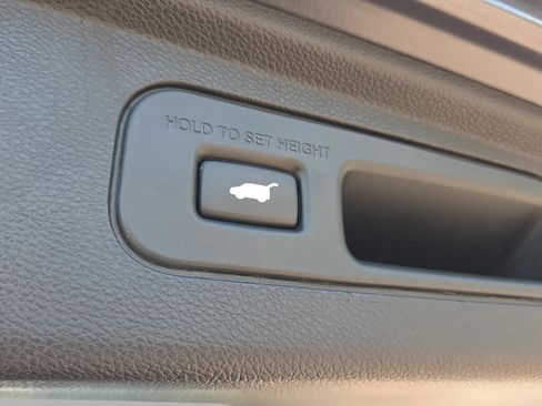 Certified 2023 Honda Odyssey Touring image 17