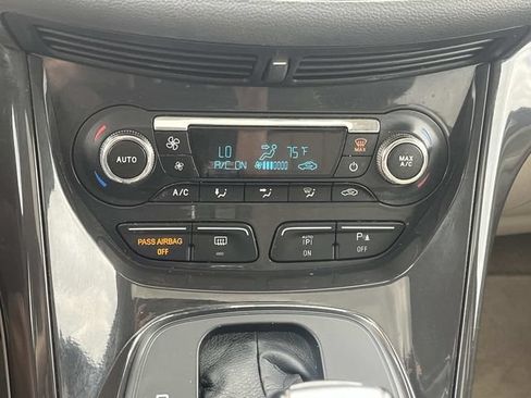 Used 2016 Ford Escape Titanium w/ Equipment Group 301A FWD image 34