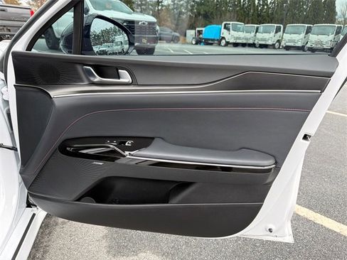 Used 2024 Kia K5 GT w/ GT1 Package image 14