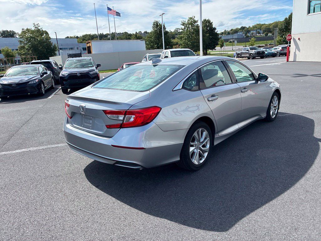 Used 2018 Honda Accord LX image 8