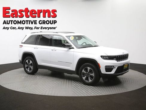 Used 2023 Jeep Grand Cherokee 4WD 4xe image 52