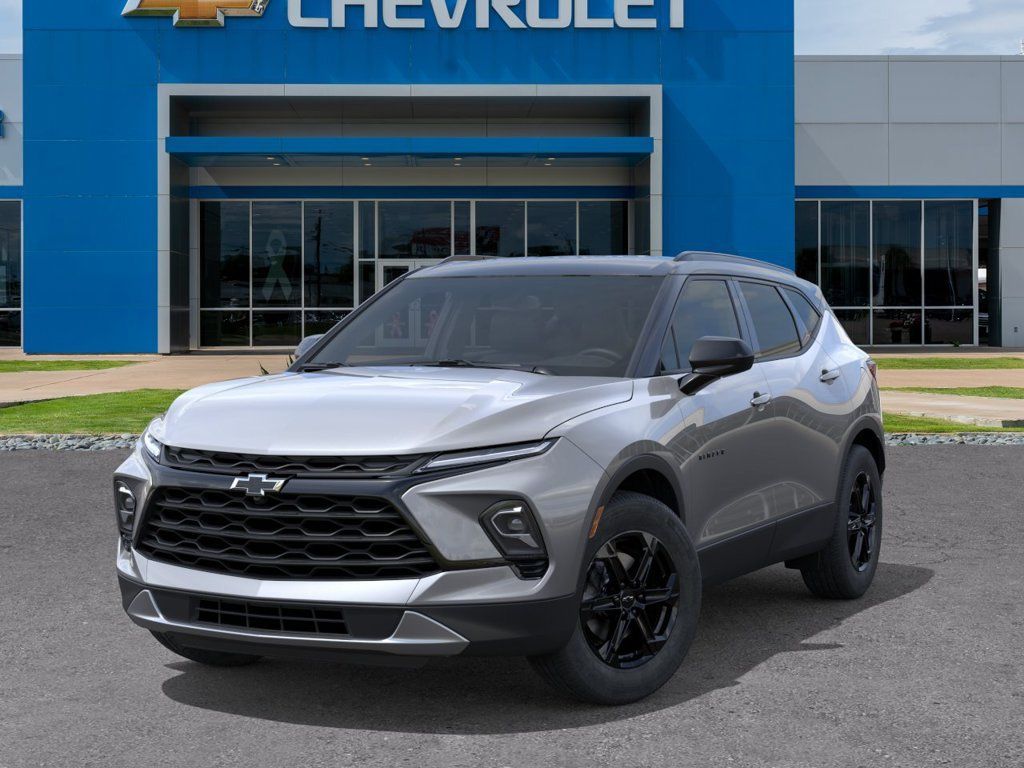 New 2026 Chevrolet Blazer LT w/ Convenience Package FWD image 6