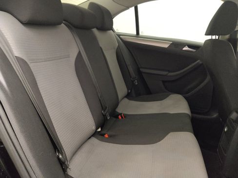 Used 2018 Volkswagen Jetta S FWD image 19
