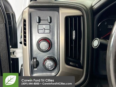 Used 2015 GMC Sierra 2500 Denali w/ Duramax Plus Package image 18