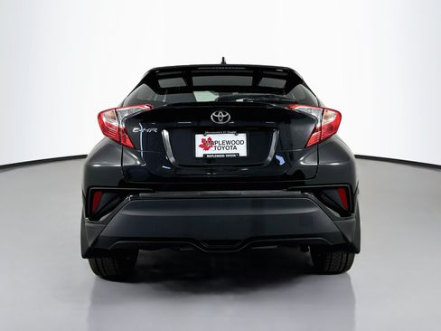 Certified 2021 Toyota C-HR XLE FWD image 6
