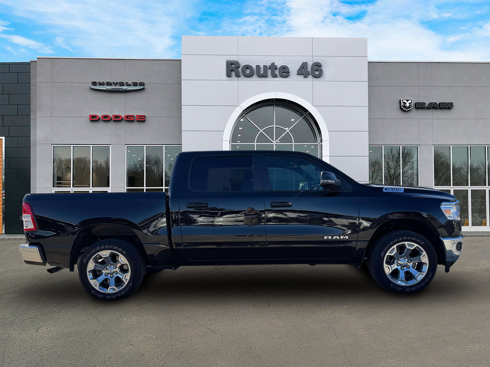 Used 2023 RAM 1500 Big Horn AWD/4WD image 6