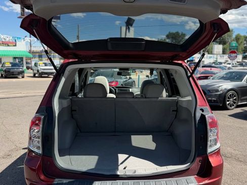 Used 2010 Subaru Forester 2.5X Premium w/ Popular Equipment Group 4A AWD/4WD image 11