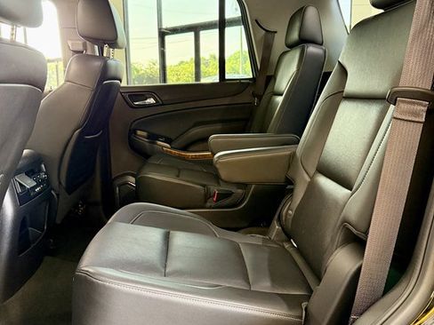 Used 2015 Chevrolet Tahoe LTZ RWD image 17