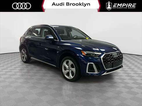 Used 2023 Audi Q5 2.0T Premium Plus w/ Premium Plus Package AWD/4WD image 1