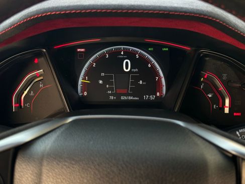 Used 2021 Honda Civic Type R Limited image 17