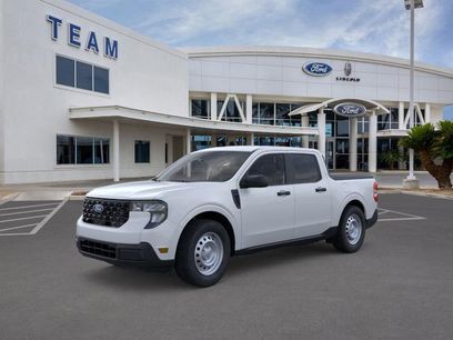New 2025 Ford Maverick XL w/ Equipment Group 102A