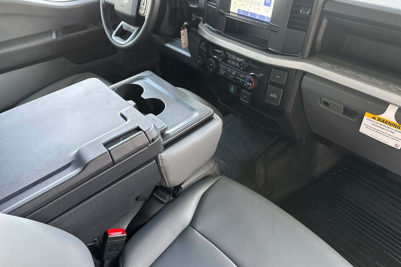 New 2026 Ford F450 XL w/ XL Chrome Package RWD image 15