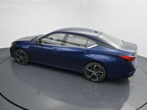 Used 2023 Nissan Altima 2.5 SR FWD image 53