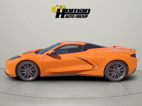 Used 2023 Chevrolet Corvette Stingray Premium Conv w/ Z51 Performance Package RWD image 3