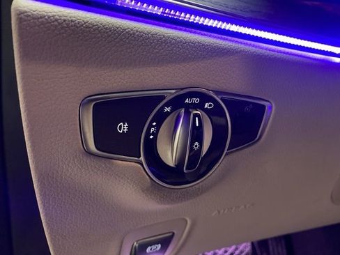 Used 2023 Mercedes-Benz E 350 Sedan w/ Premium Package image 35
