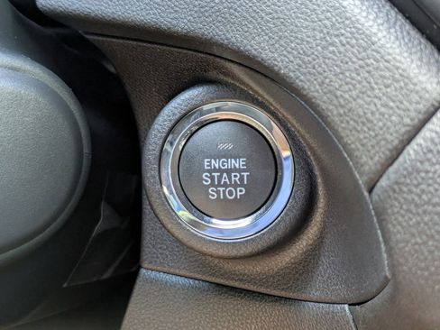 Used 2025 Subaru Ascent Bronze Edition image 29