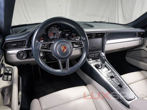 Used 2017 Porsche 911 Carrera S RWD image 31