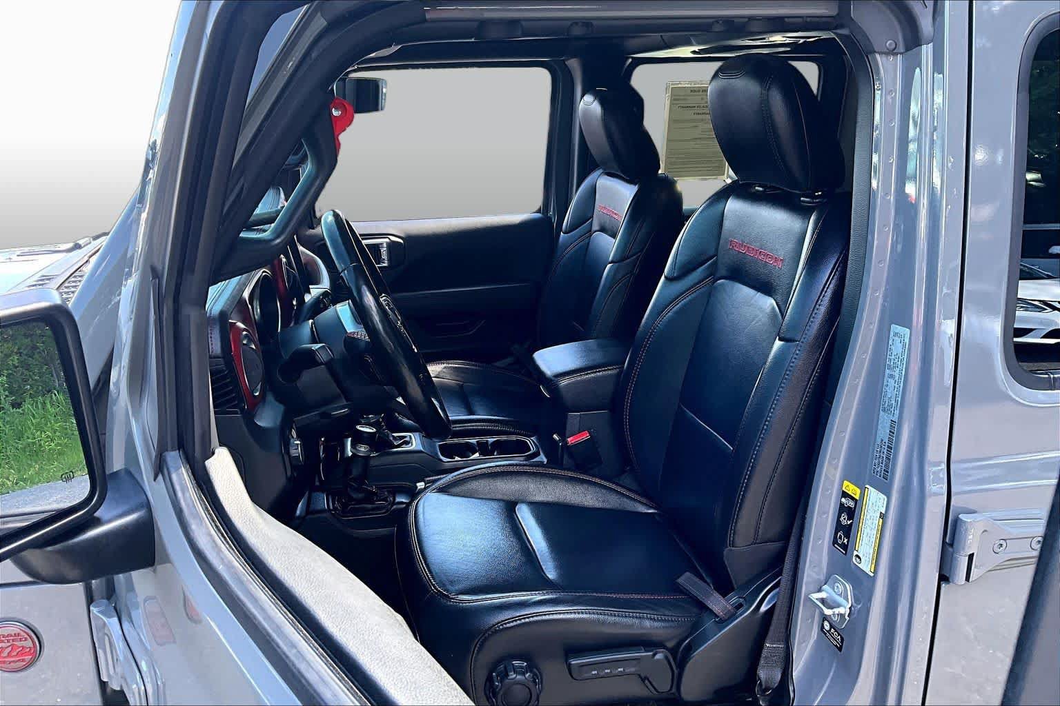 Used 2021 Jeep Gladiator Rubicon AWD/4WD image 9