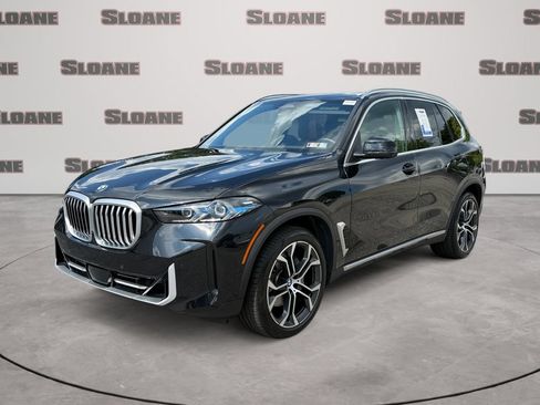 Used 2026 BMW X5 xDrive40i AWD/4WD image 1