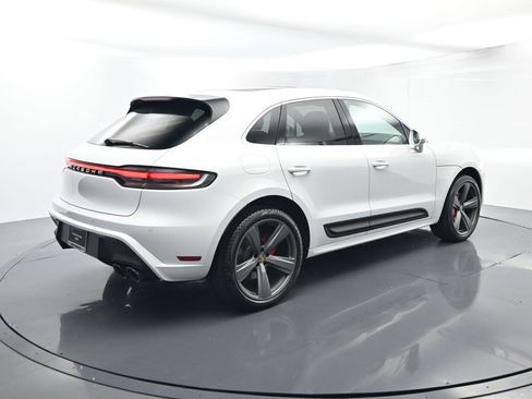 Used 2025 Porsche Macan S image 15