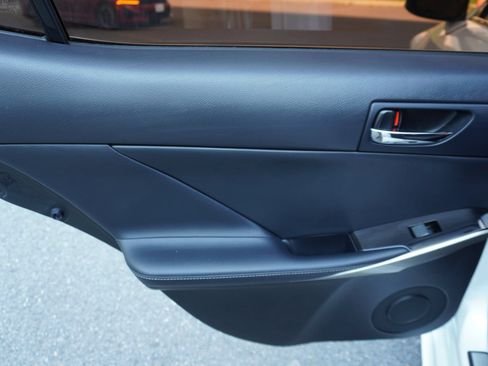Used 2016 Lexus IS 200t RWD image 24