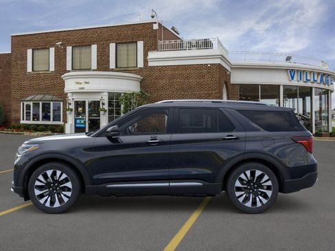 New 2026 Ford Explorer Platinum image 3