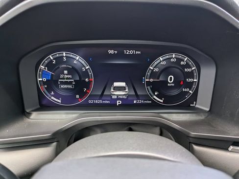 Used 2024 Mitsubishi Outlander SEL FWD image 27