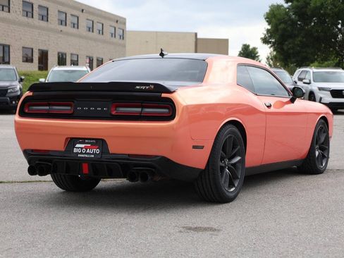 Used 2019 Dodge Challenger R/T Scat Pack w/ Shaker Package RWD image 9