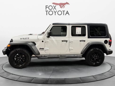 Used 2021 Jeep Wrangler Unlimited Sport AWD/4WD image 3